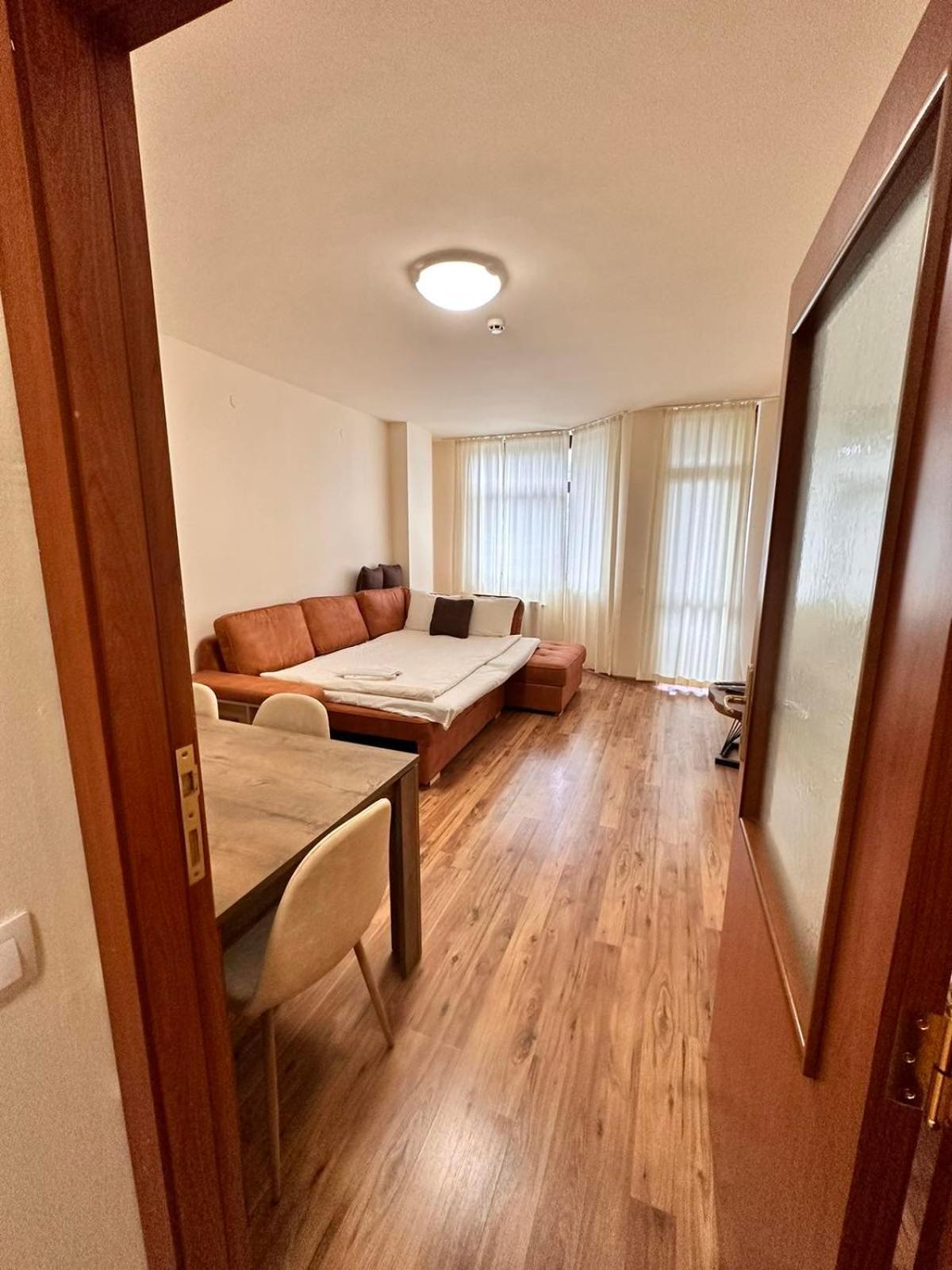 Large Size Apartment Sleep 6 In Flora Main Building Μπόροβετς Εξωτερικό φωτογραφία